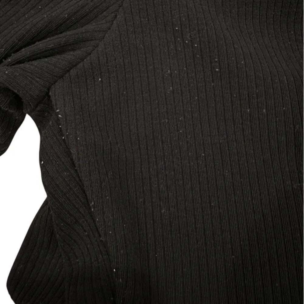 ALO YOGA Ribbed Defined Long Sleeve Bra in Black